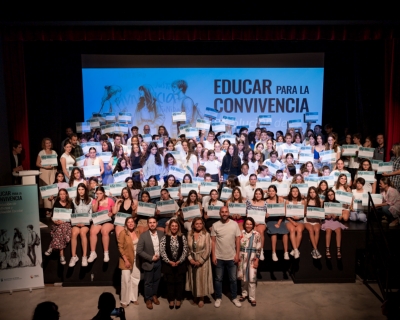 Entrega diplomas mediación escolar